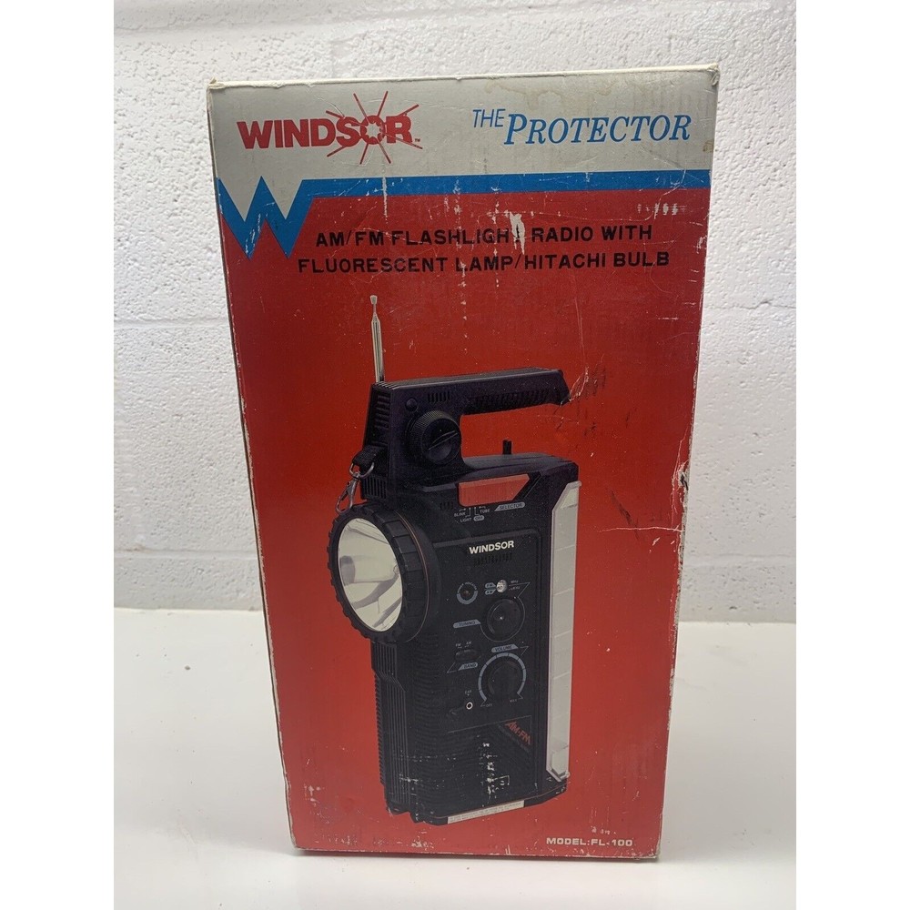Windsor The Protector AMFM Dual Flashlight Siren Radio Battery Powered # FL-100